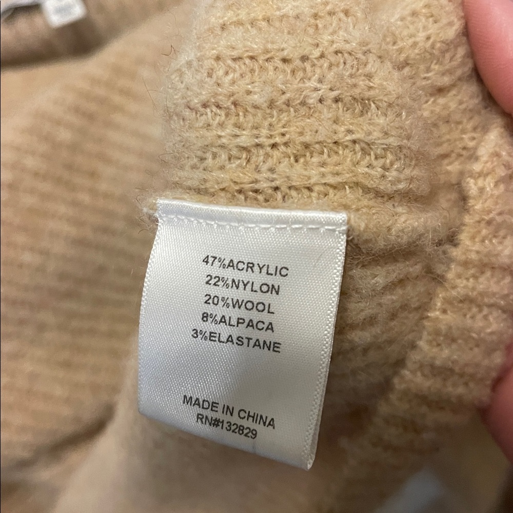 L'Academie Women's Tan Sweater size small - Picture 4 of 4